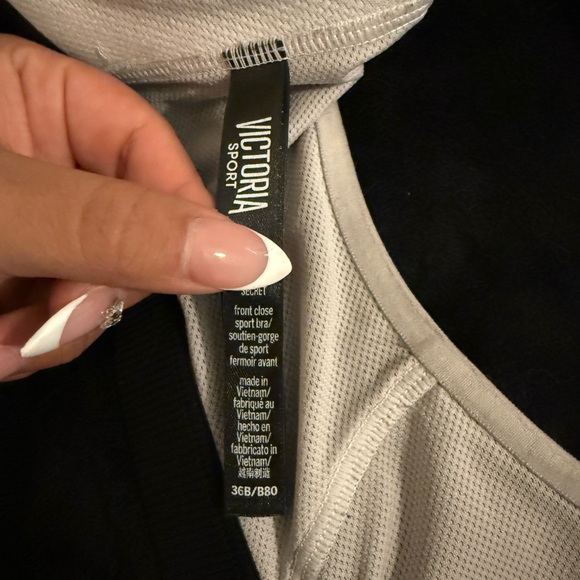 Victoria's Secret Gray and Black Sports Bra - Picture 3 of 4